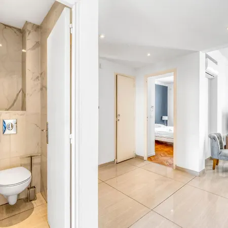Spacious 2 Bed - 5 Mn Du Palais - Calme - Balcon Appartement Cannes