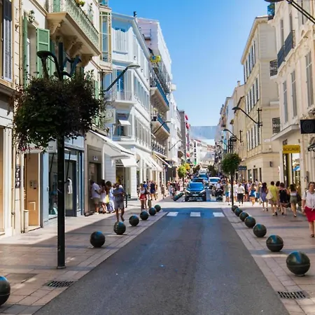 2 Bed Avenue Saint-jean , 5 Minutes From Palais Des Festivals Apartamento