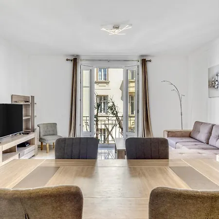 아파트 Spacious 2 Bed - 5 Mn Du Palais - Calme - Balcon *