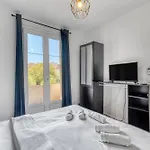 Spacious 2 Bed - 5 Mn Du Palais - Calme - Balcon * Cannes
